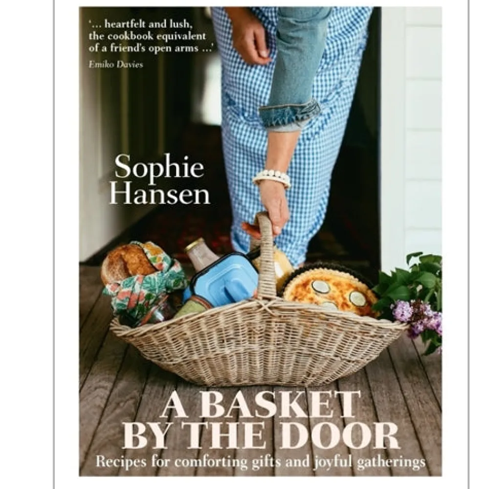 a_basket_by_the_door__sop_0.webp Hardie Grant A Basket By The Door - Sophie Hansen Hot