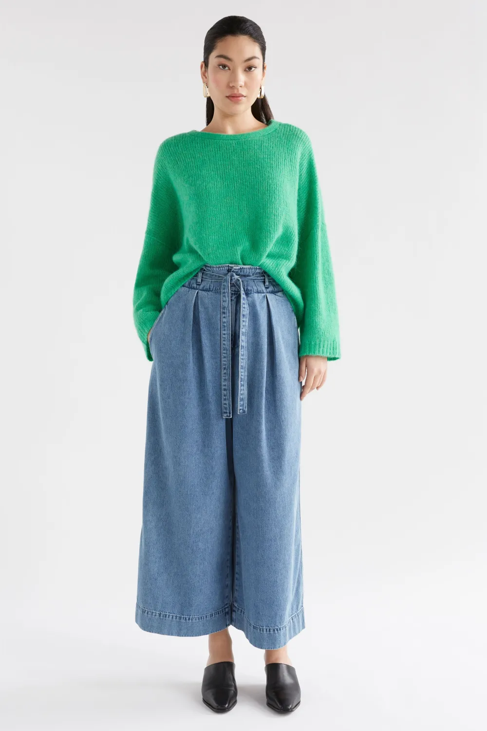 elk_agna_sweater__electri_2.webp ELK Agna Sweater - Electric Green Outlet
