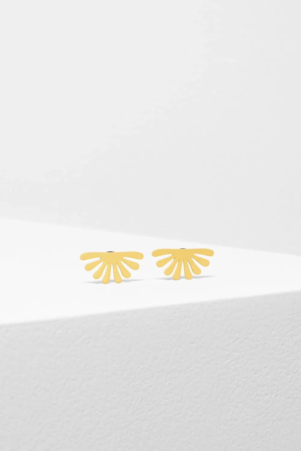 elk_sarin_stud_eearrings_2.webp ELK Sarin Stud Eearrings Outlet