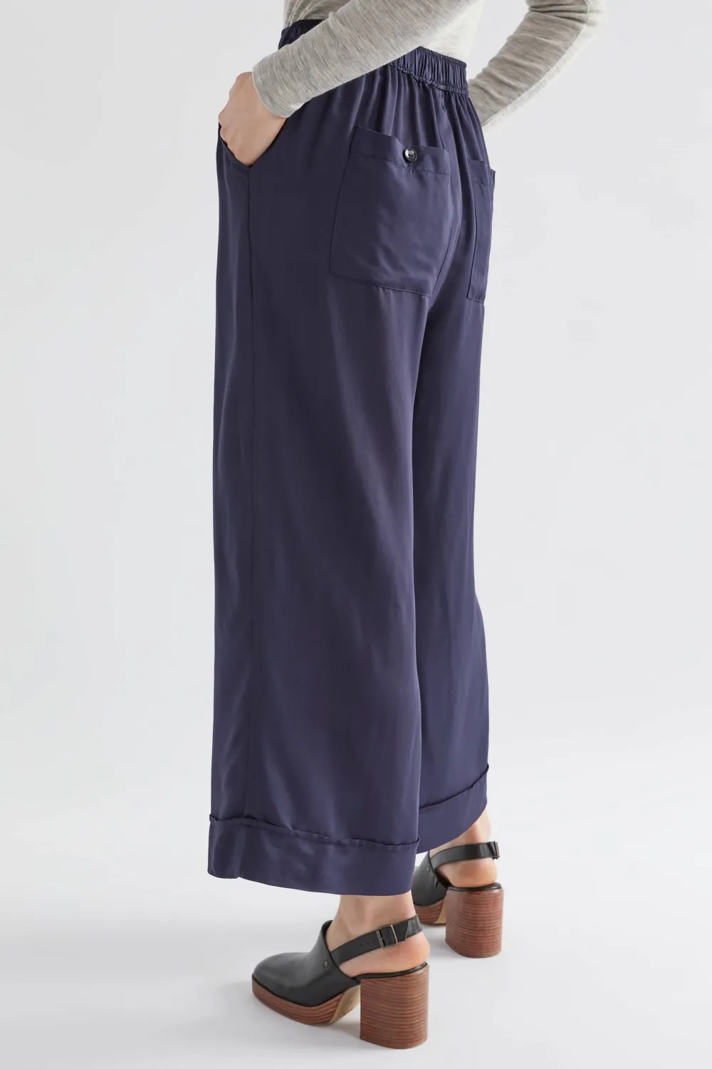 elk_wide_leg_culottes_1.webp ELK Wide Leg Culottes Online