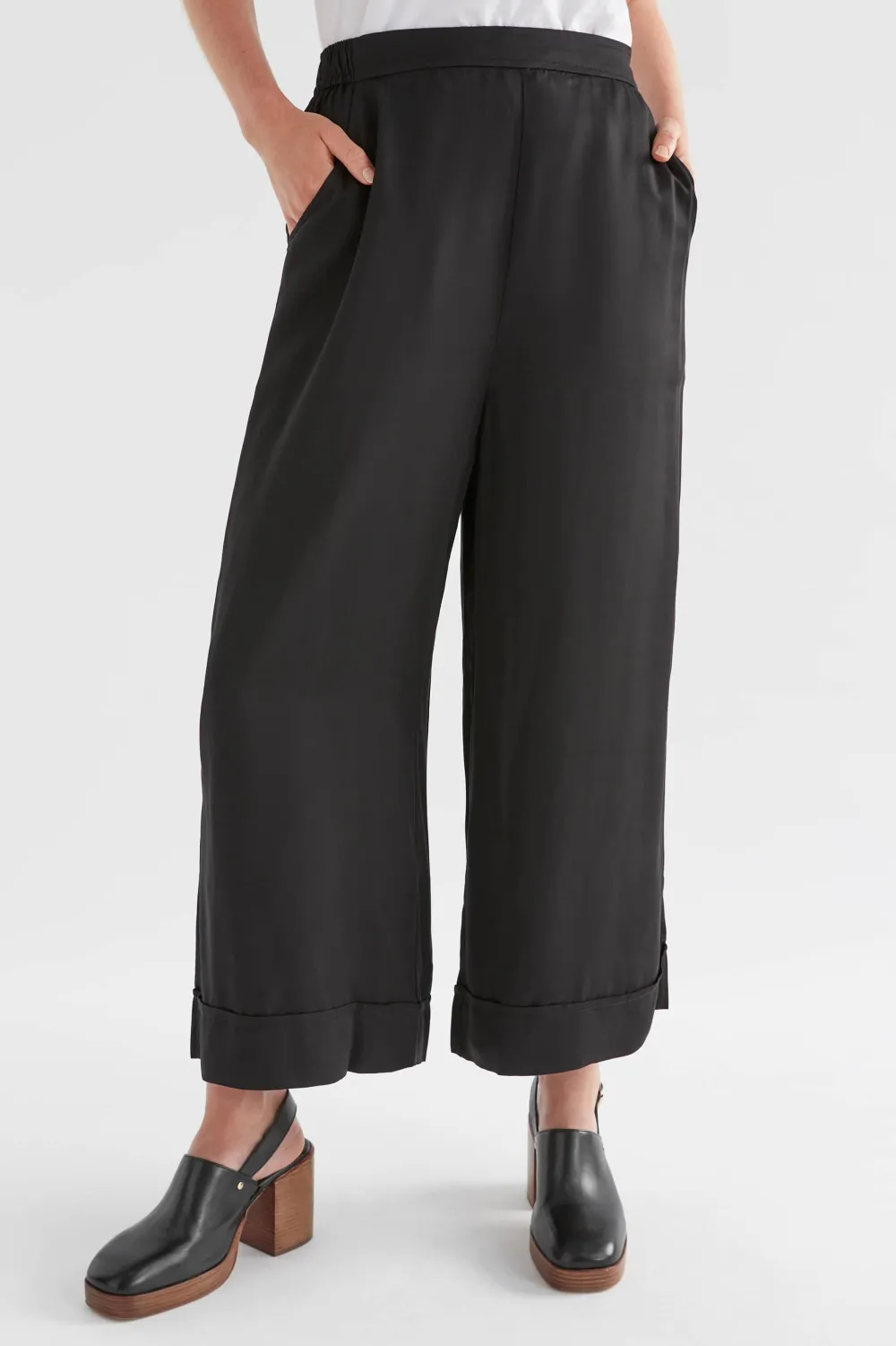 elk_wide_leg_culottes_8.webp ELK Wide Leg Culottes Online