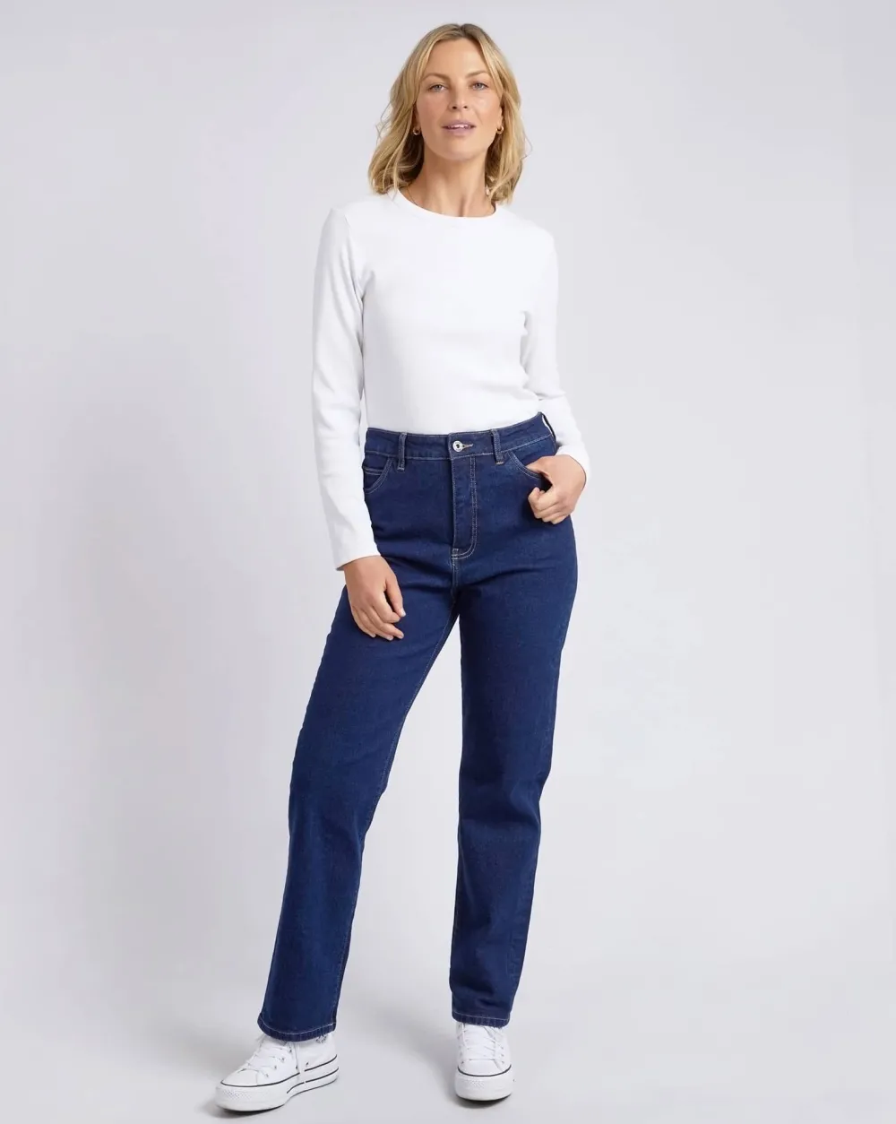 elm_kate_straight_leg__da_4.webp ELM Kate Straight Leg - Dark Blue Wash New