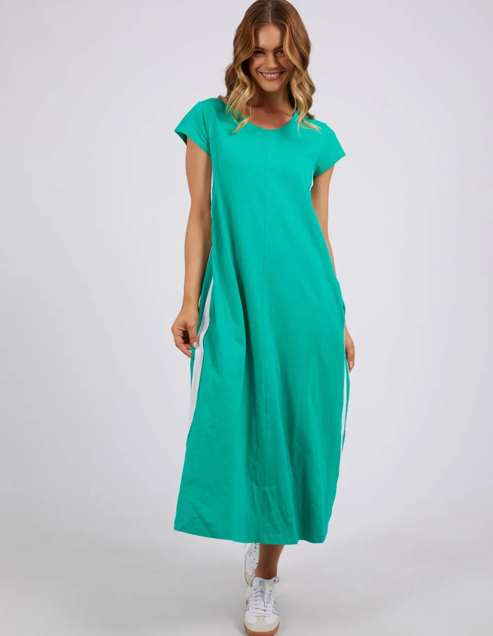 foxwood_recovery_dress_2.webp Foxwood Recovery Dress Outlet