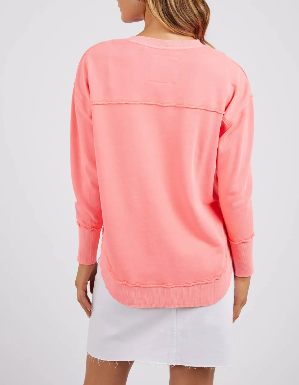 foxwood_simplified_crew___3-5.webp Foxwood Simplified Crew - Neon Pink Outlet