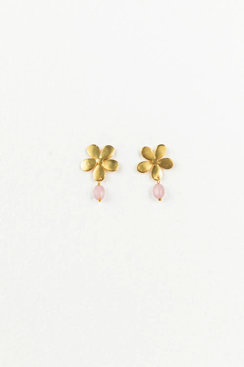 holiday_liv_earrings_2.webp Holiday Liv Earrings Outlet