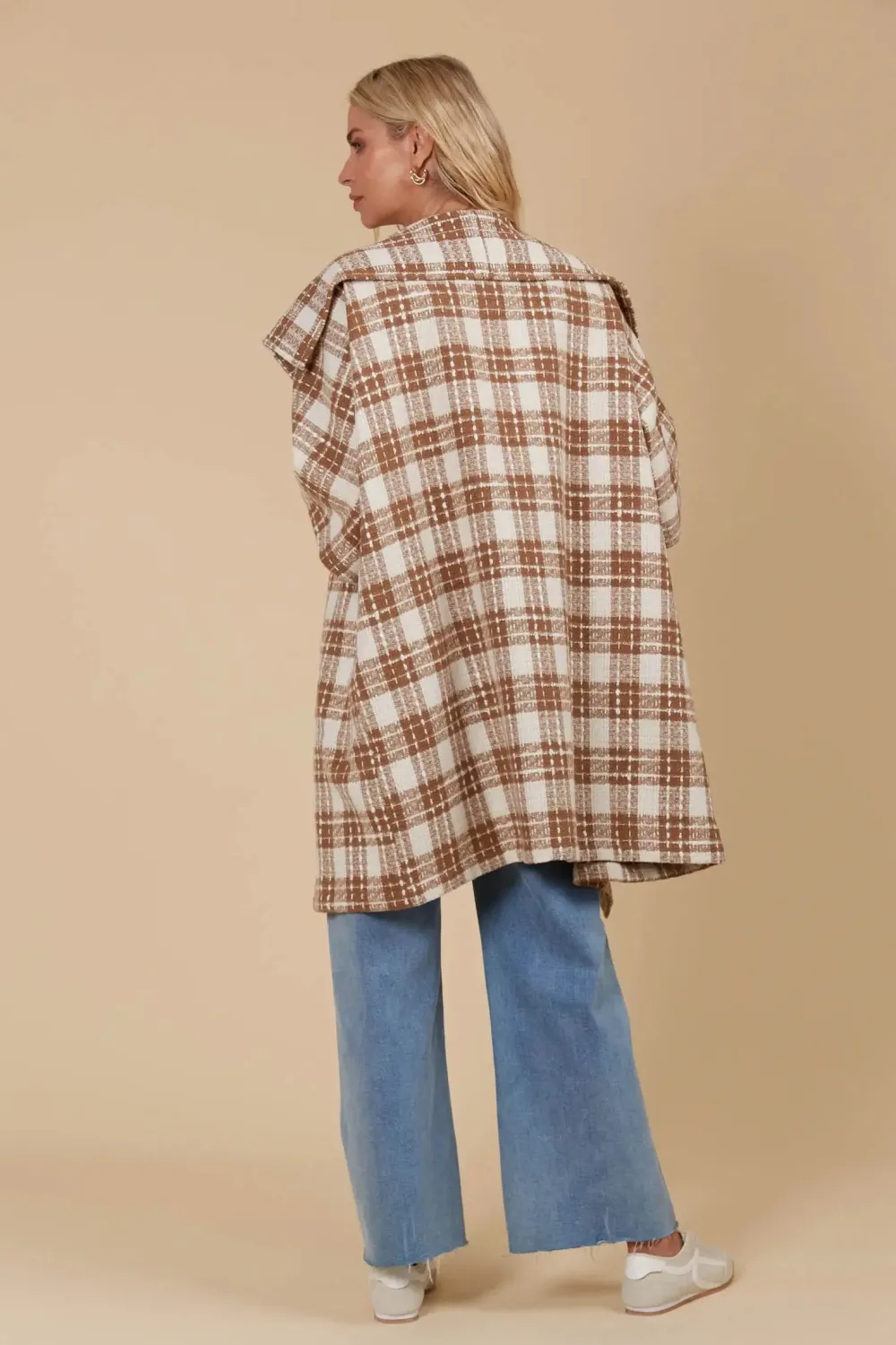 isle_of_mine_ceto_jacket__2.webp Isle Of Mine Ceto Jacket - Toffee Fashion