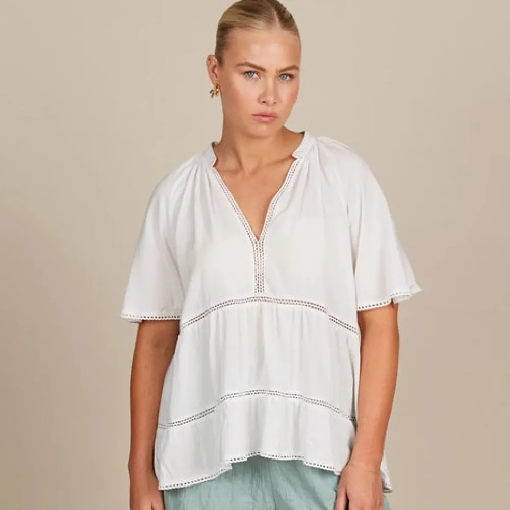 isle_of_mine_esme_top__lo_0.webp Isle Of Mine Esme Top - Lotus Online