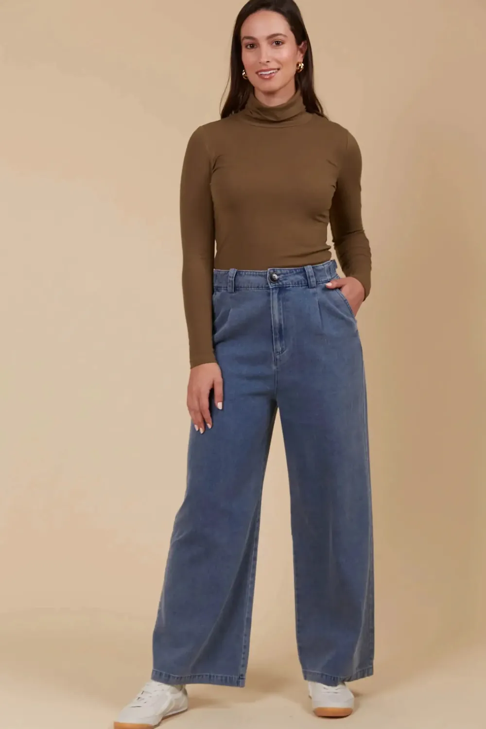 isle_of_mine_freya_pant___1.webp Isle Of Mine Freya Pant - Denim Clearance