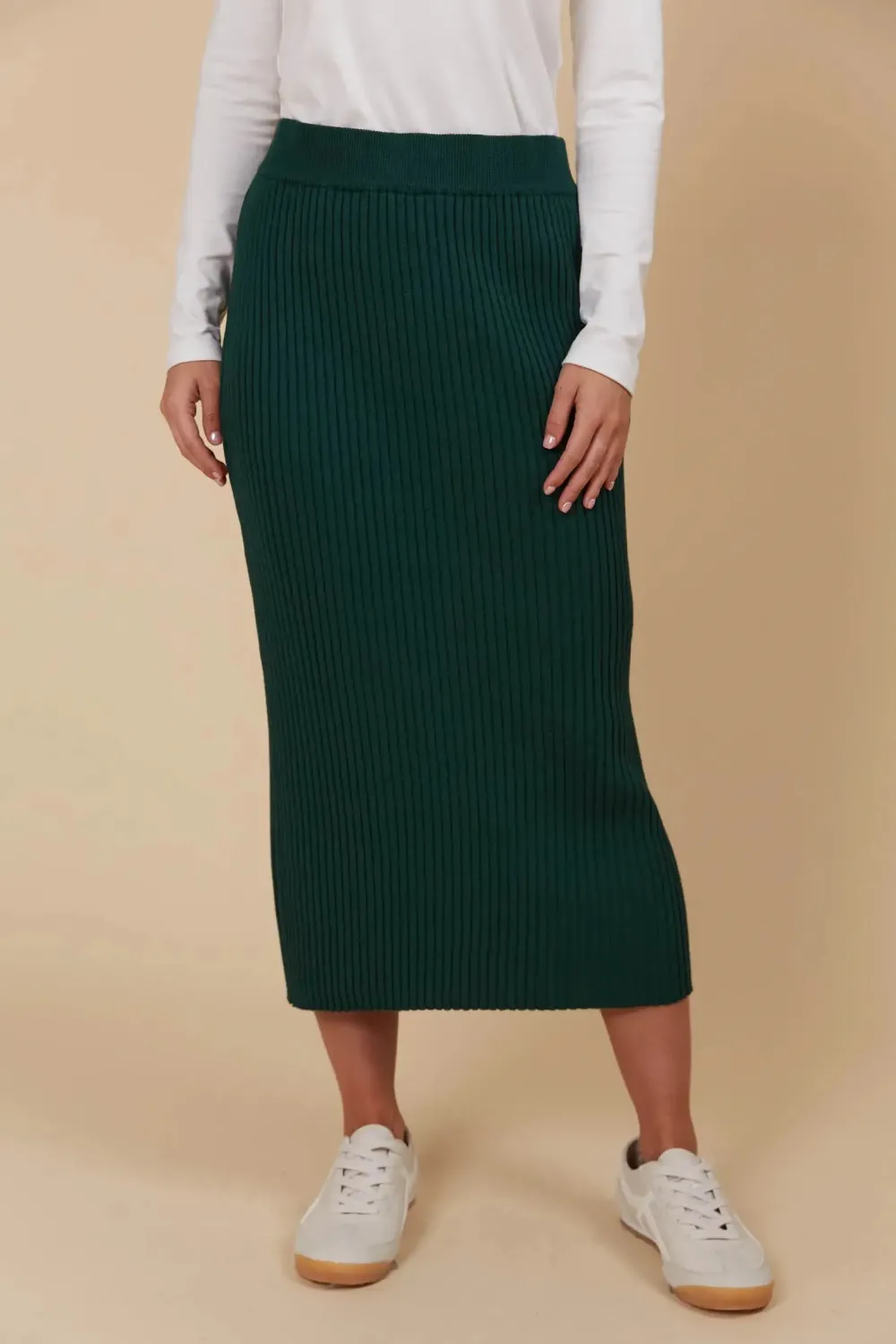 isle_of_mine_juno_knit_sk_3-1.webp Isle Of Mine Juno Knit Skirt - Pine Best
