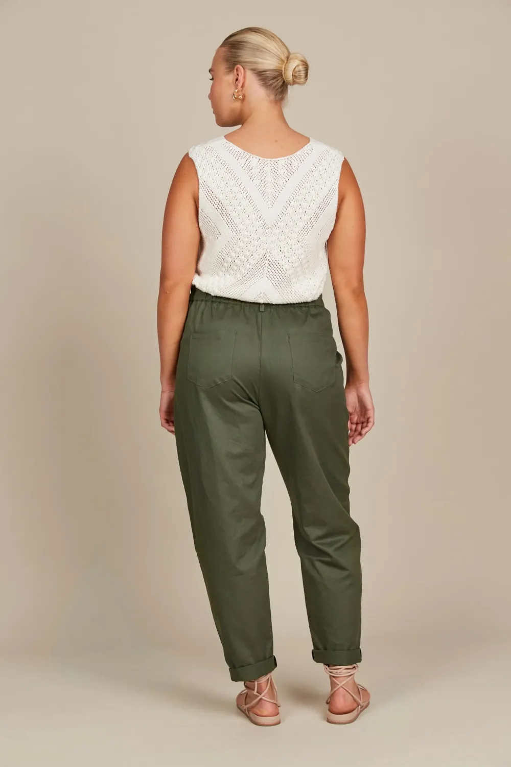 isle_of_mine_lucille_pant_1.webp Isle Of Mine Lucille Pant - Olive Clearance