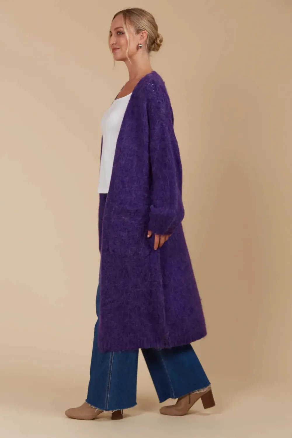 isle_of_mine_palas_cardig_2.webp Isle Of Mine Palas Cardigan - Pine Online