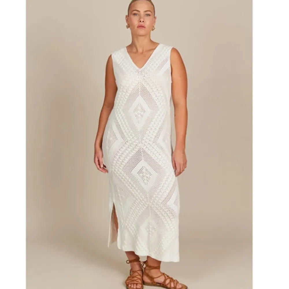 isle_of_mine_sylvie_dress_0.webp Isle Of Mine Sylvie Dress - Lotus Fashion