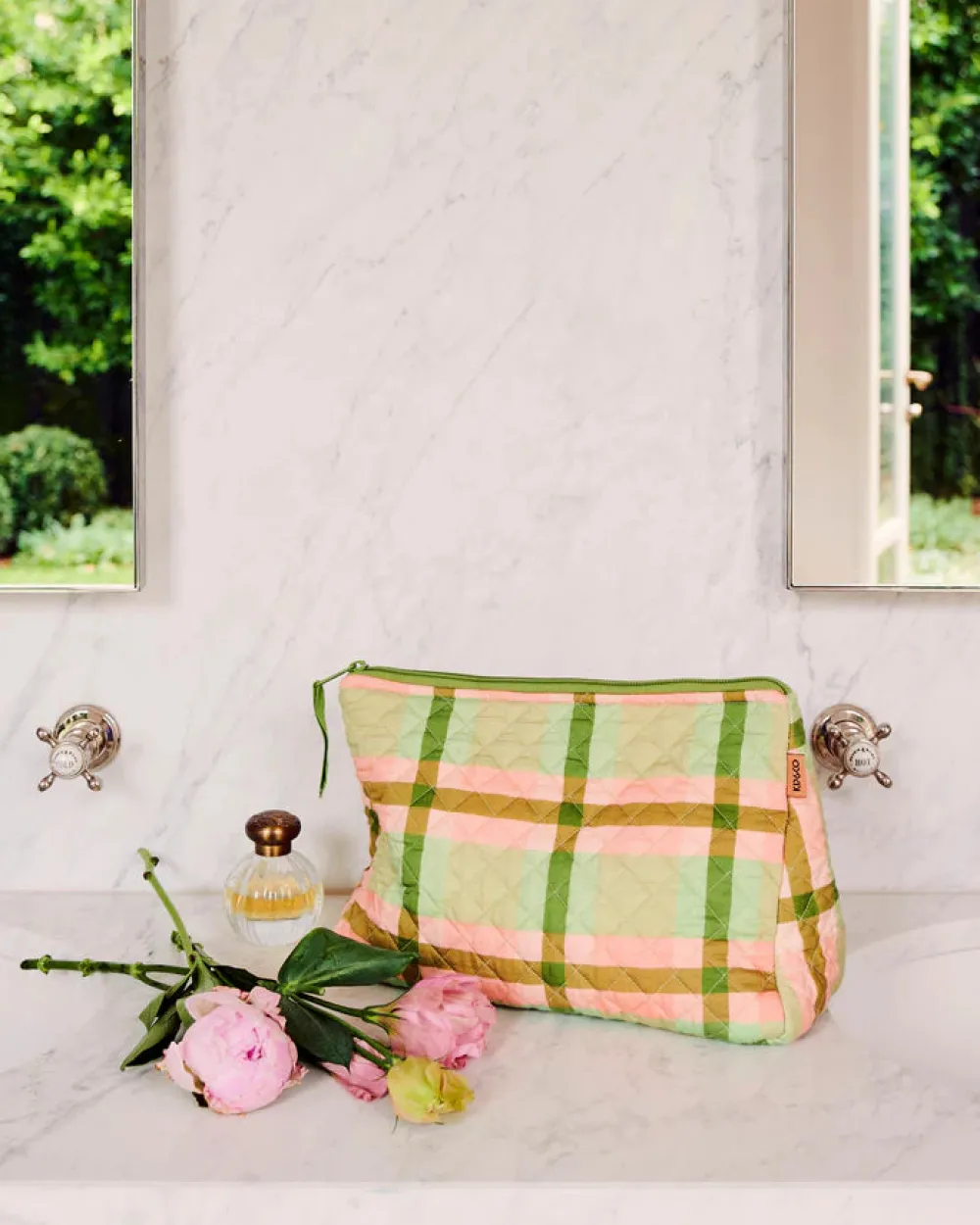 kip__co_pistachio_tartan__1-1.webp Kip & Co Pistachio Tartan Quilted Cotton Toiletry Purse New