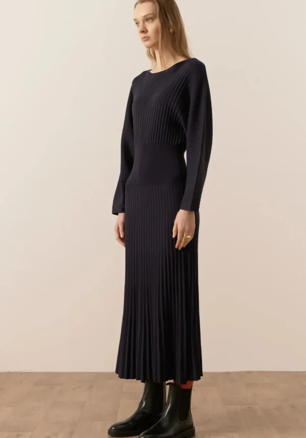 POL Gizelle Pleated Maxi Dress Fashion