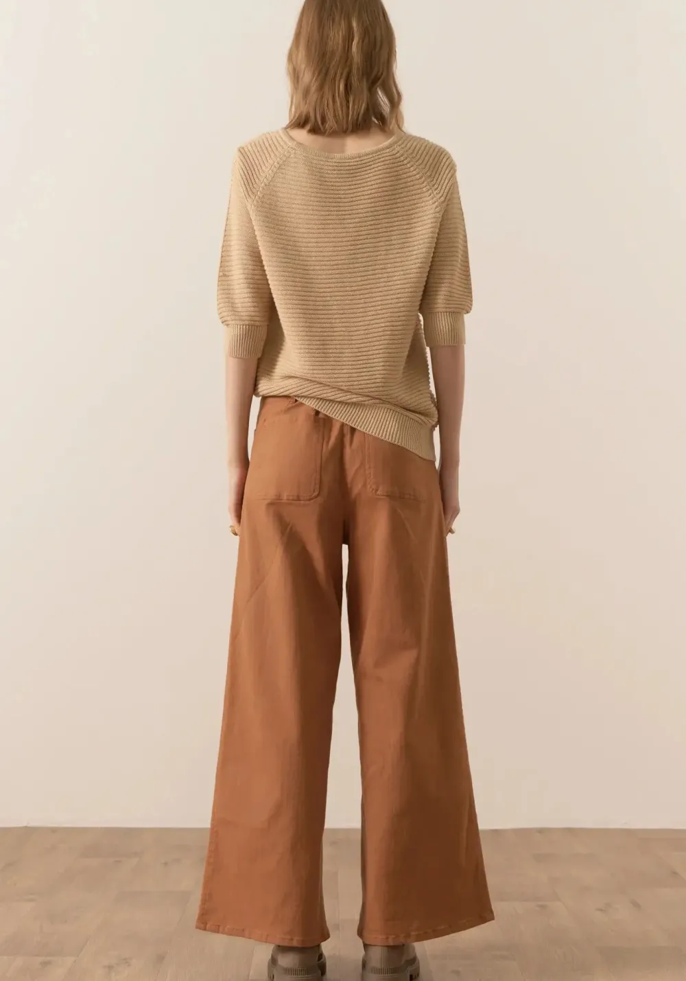 pol_orwell_ribbed_knit_te_3.webp POL Orwell Ribbed Knit Tee - Camel Online
