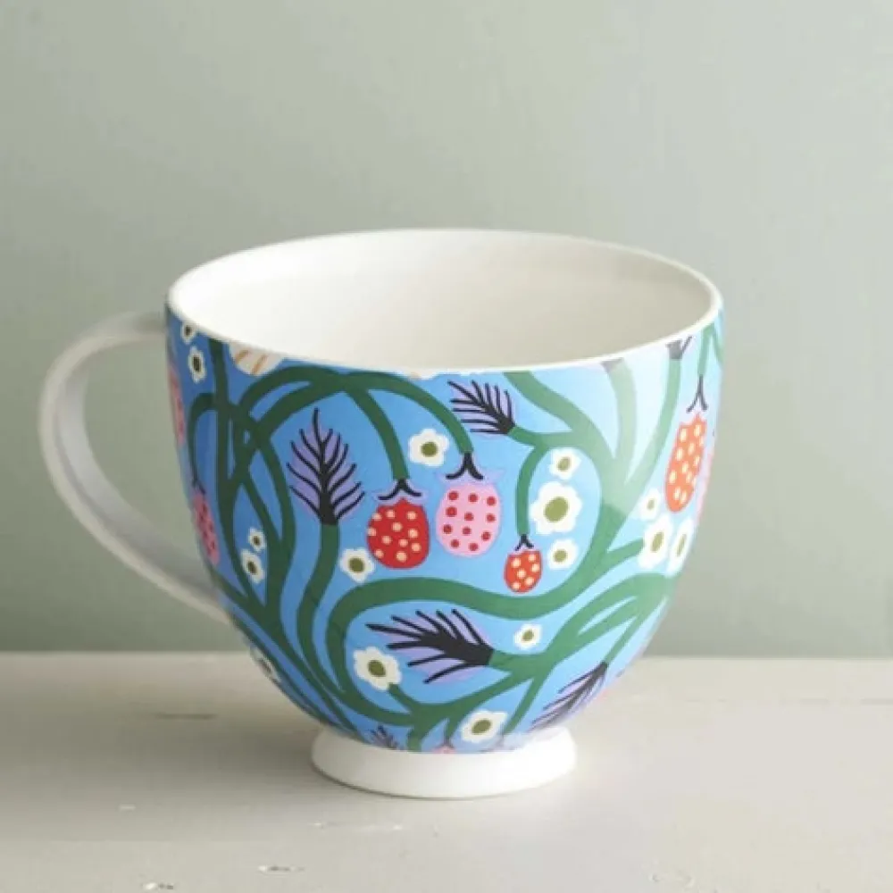robert_gordon_wild_strawb_0.webp Robert Gordon Wild Strawberries Large Mug x Monika Forsberg Clearance