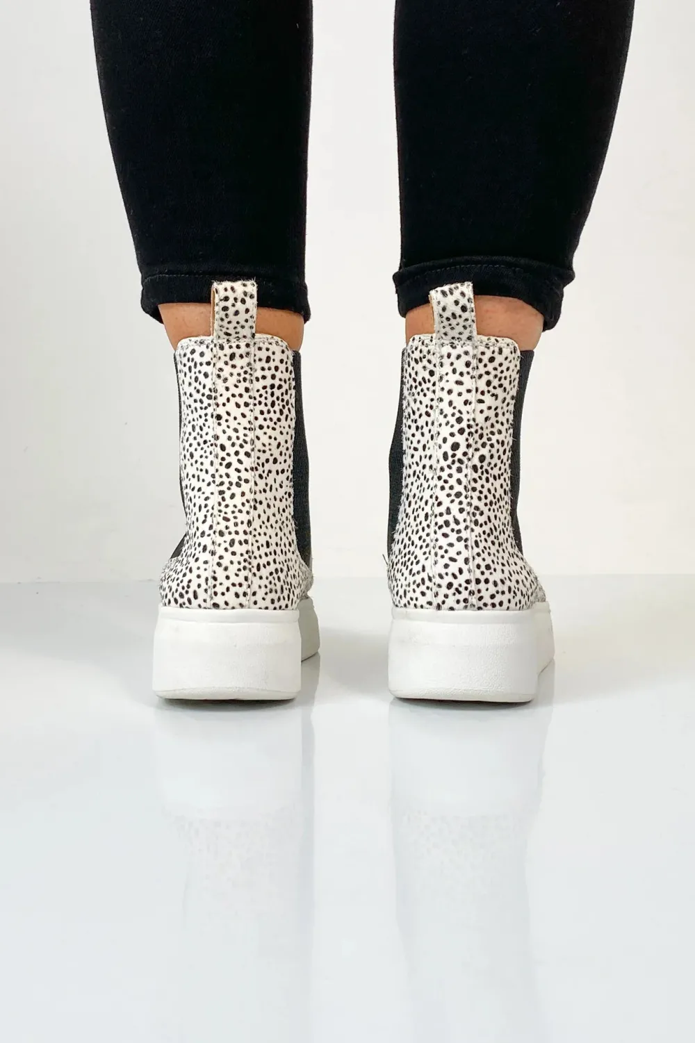rollie_nation_chelsea_cit_2.webp Rollie Nation Chelsea City Snow Leopard Clearance