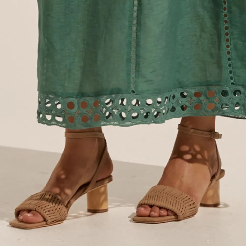 zoe_kratzmann_stint_heel__0.webp Zoe Kratzmann Stint Heel - Desert Clearance